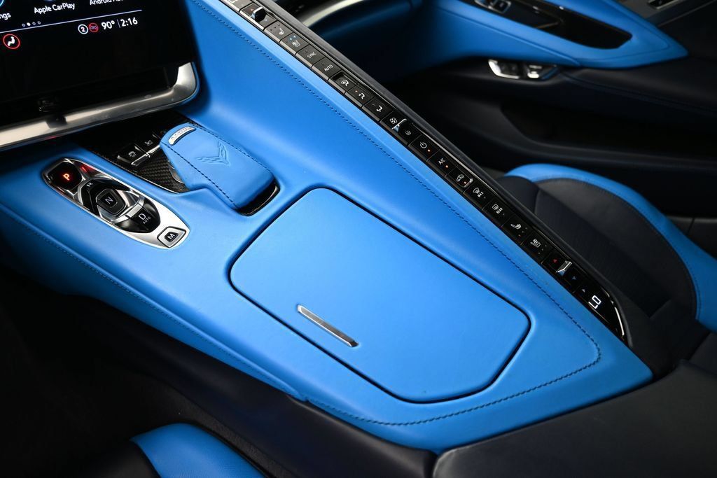 Used 2022 Chevrolet Corvette Stingray Premium Conv w/ Z51 Performance Package RWD image 12