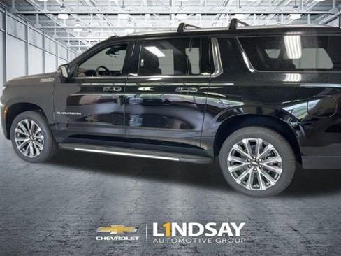 New 2026 Chevrolet Suburban High Country w/ Sun And Tow Package AWD/4WD image 7