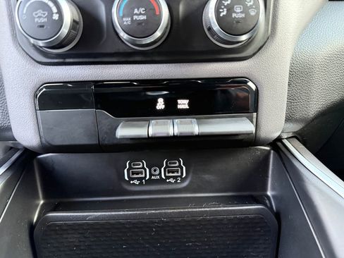 Used 2022 RAM 1500 Big Horn image 21