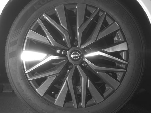 Used 2025 Nissan Altima 2.5 SV image 15