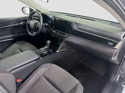 Used 2025 Toyota Camry LE FWD image 27