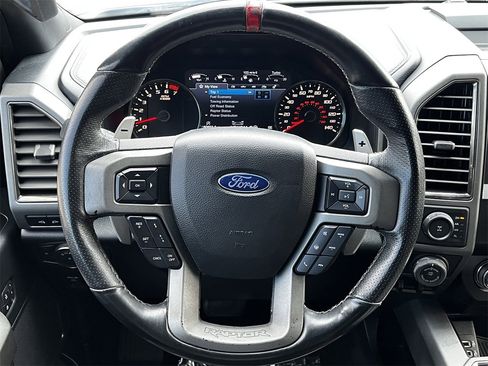 Used 2019 Ford F150 Raptor w/ Equipment Group 802A Luxury image 11