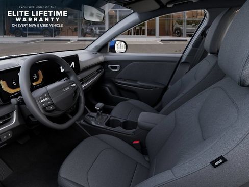 New 2026 Kia K4 FWD image 18
