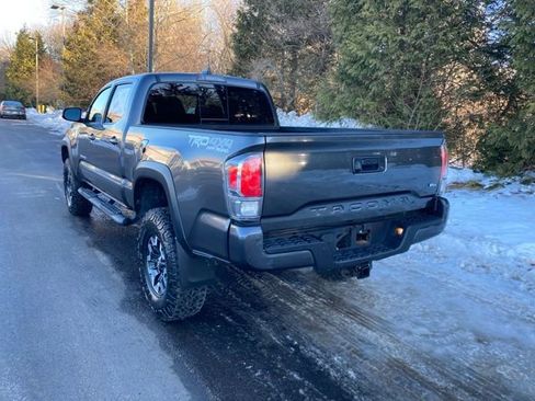 Certified 2021 Toyota Tacoma TRD Off-Road w/ TRD Premium Off Road Package image 3