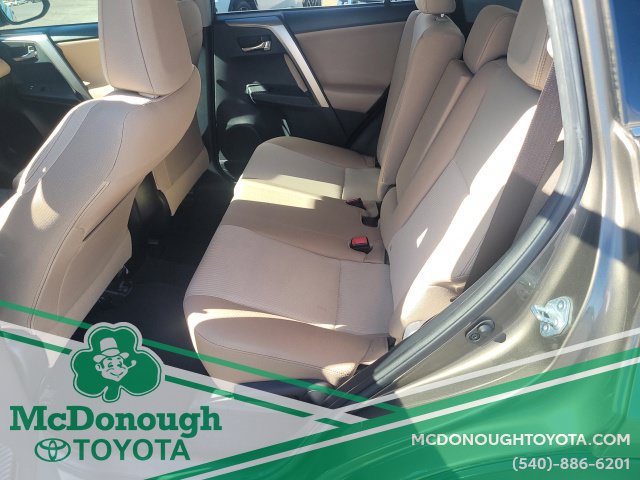 Used 2015 Toyota RAV4 XLE AWD/4WD image 14