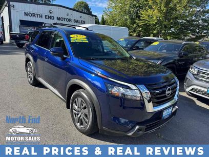 Used 2022 Nissan Pathfinder SV