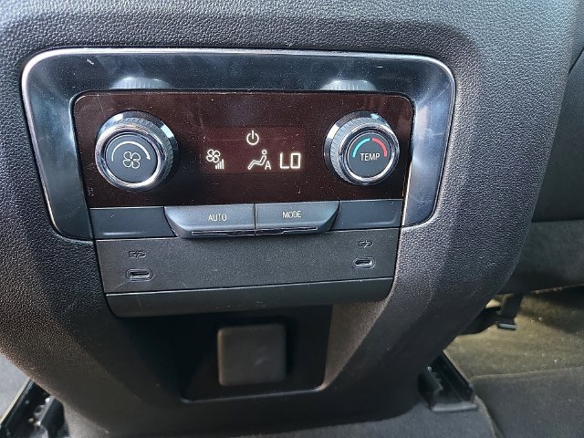 Used 2025 Chevrolet Tahoe LT AWD/4WD image 16