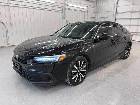 Used 2023 Honda Civic EX image 12