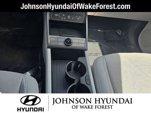 New 2026 Hyundai Kona SEL Premium AWD/4WD image 36