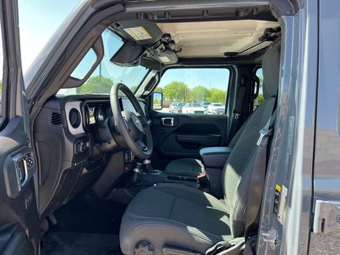 Used 2025 Jeep Wrangler Unlimited Sport S 4xe AWD/4WD image 11