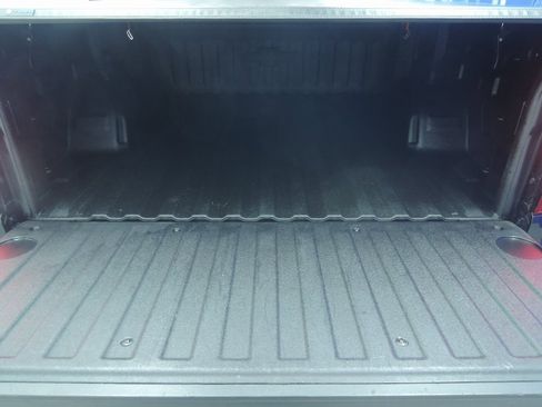 Used 2021 Chevrolet Silverado 1500 RST image 30