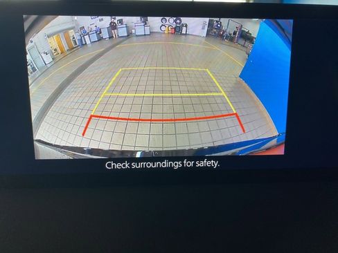 Used 2025 MAZDA CX-5 AWD 2.5 S w/ Preferred Package image 3