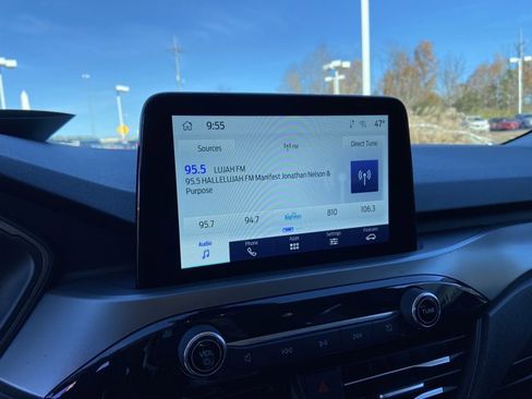 Used 2025 Ford Escape Active image 36