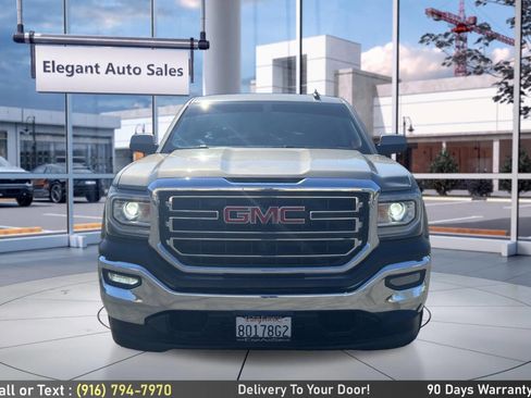 Used 2017 GMC Sierra 1500 SLE w/ SLE Value Package image 2