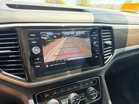 Used 2023 Volkswagen Atlas SE FWD image 27