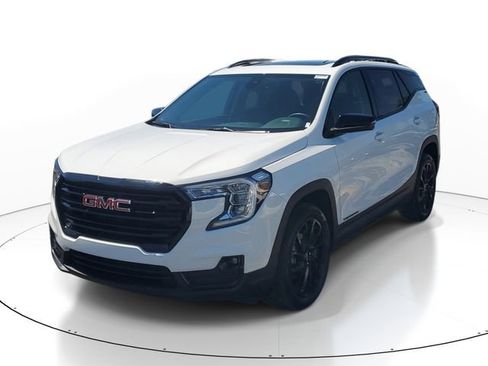 Certified 2024 GMC Terrain SLT w/ Elevation Edition AWD/4WD image 2