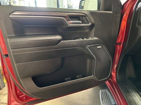 Used 2024 Chevrolet Silverado 1500 LTZ w/ Z71 Off-Road Package image 9