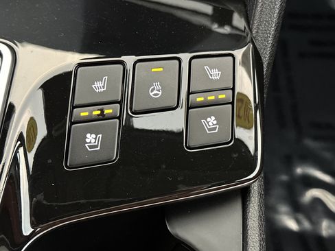 Certified 2023 Kia Sportage SX image 31