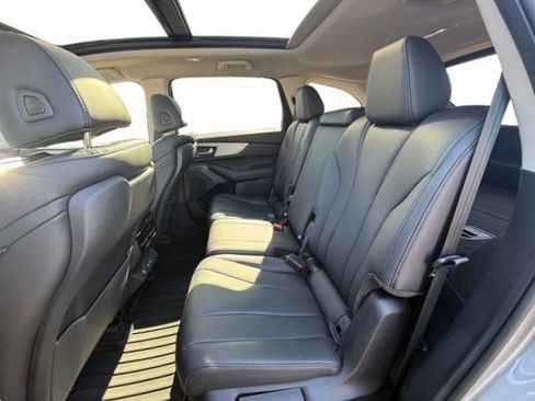 Used 2023 Acura MDX Standard image 26