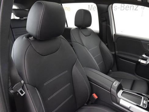 New 2026 Mercedes-Benz GLB 35 AMG 4MATIC image 17