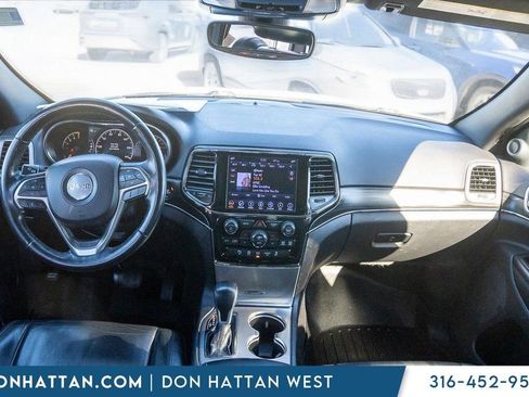 Used 2019 Jeep Grand Cherokee Limited image 15