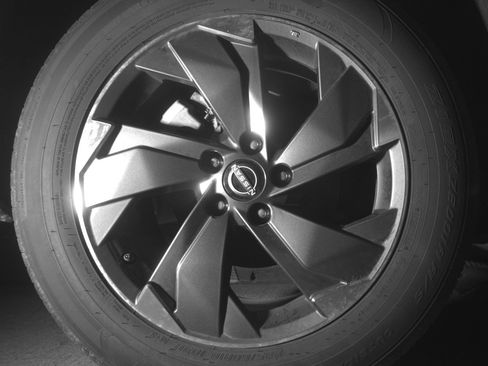 Used 2025 Nissan Rogue SV FWD image 14