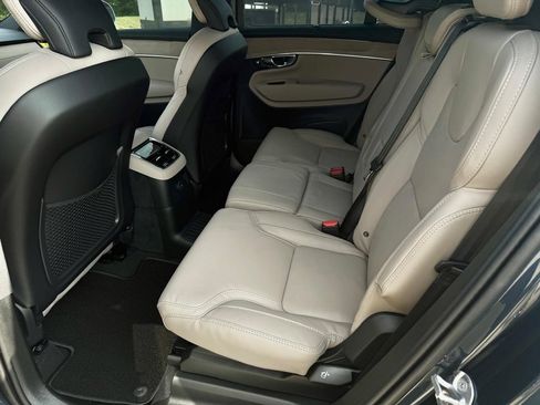 New 2026 Volvo XC90 T8 Ultra w/ Protection Package Premier AWD/4WD image 23