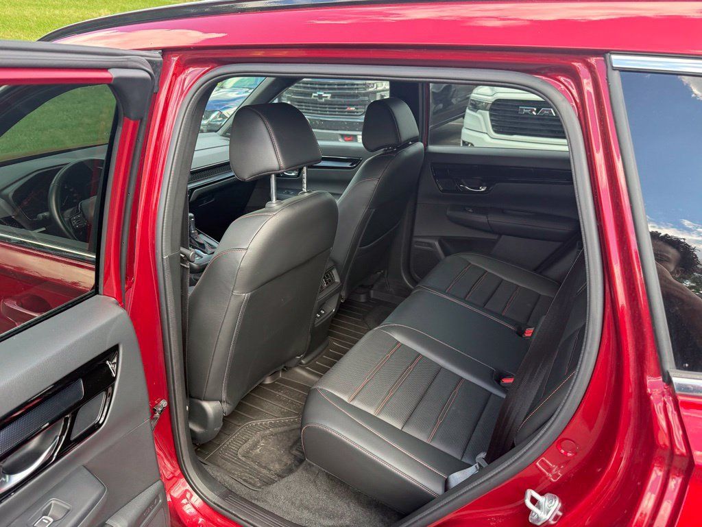 Certified 2025 Honda CR-V Sport Touring image 6