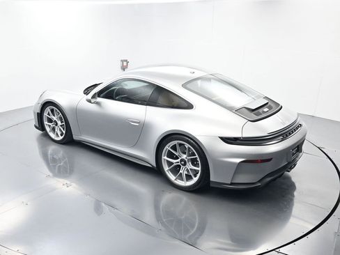 Used 2026 Porsche 911 GT3 image 40