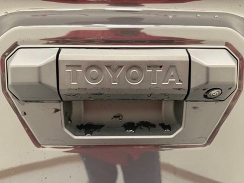 New 2026 Toyota Tacoma TRD Off-Road AWD/4WD image 33