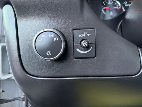 Used 2014 GMC Savana 2500 RWD image 21