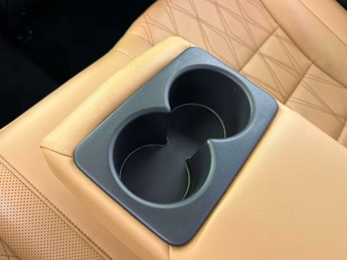 Used 2025 Nissan Sentra SV w/ SV Premium Package image 13