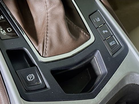 Used 2015 Cadillac SRX Luxury w/ Driver Awareness Package image 24