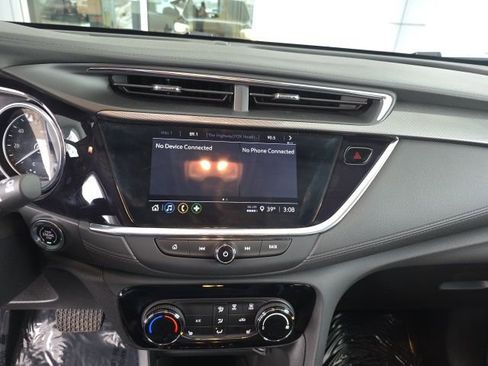 Used 2023 Buick Encore GX Preferred w/ Cold Weather Comfort Package image 27