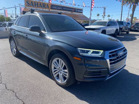 Used 2019 Audi Q5 2.0T Premium Plus w/ Premium Plus Package AWD/4WD image 3