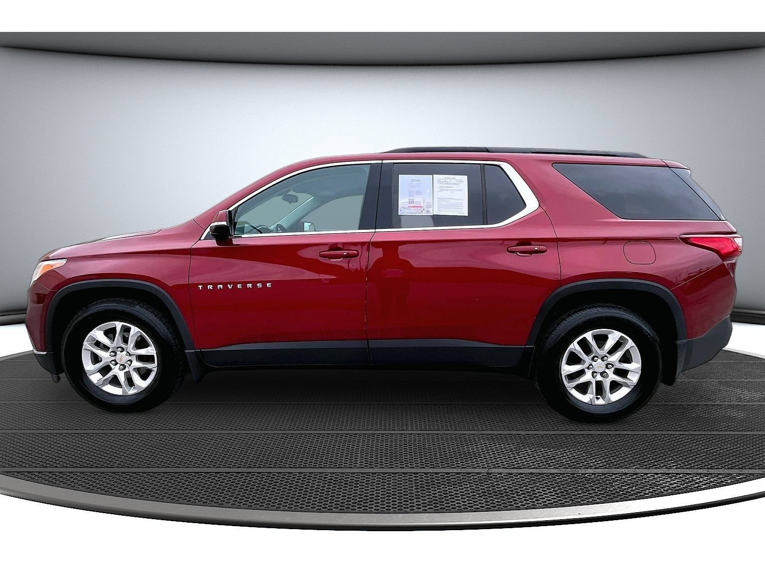Used 2019 Chevrolet Traverse LT AWD/4WD image 17