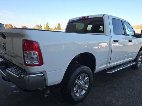 Used 2024 RAM 2500 Big Horn w/ Bed Utility Group image 2