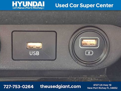 Certified 2023 Hyundai Elantra SEL w/ Convenience Package FWD image 21