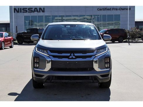 Used 2021 Mitsubishi Outlander Sport SE image 8
