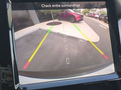 Used 2019 Jeep Cherokee Limited FWD image 22