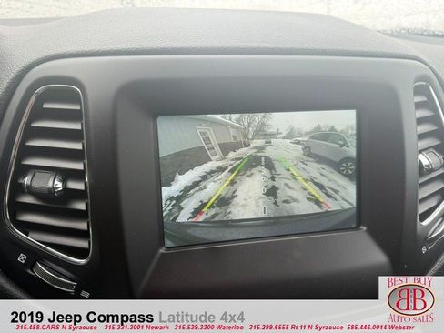 Used 2019 Jeep Compass Latitude w/ Cold Weather Group AWD/4WD image 36