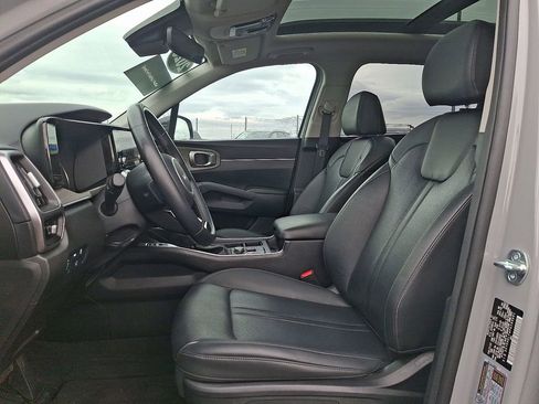 Certified 2023 Kia Sorento X-Line EX image 14