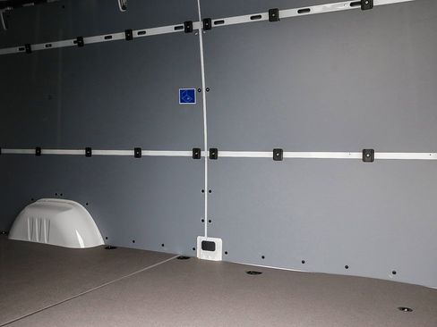 New 2024 Mercedes-Benz eSprinter 170 Cargo image 16