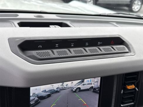 Certified 2023 Ford Bronco Badlands AWD/4WD image 28