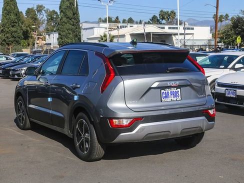 New 2026 Kia Niro EX image 15