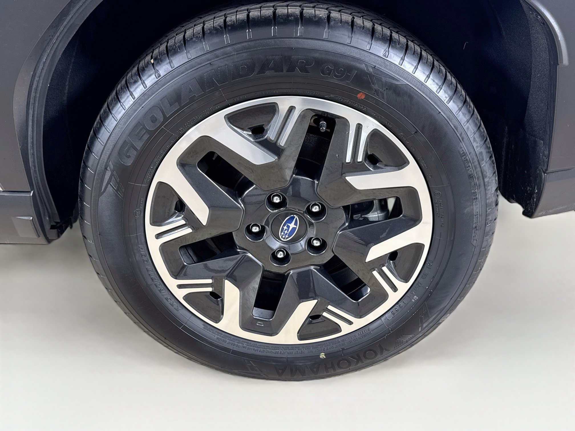 Certified 2025 Subaru Forester Premium AWD/4WD image 27