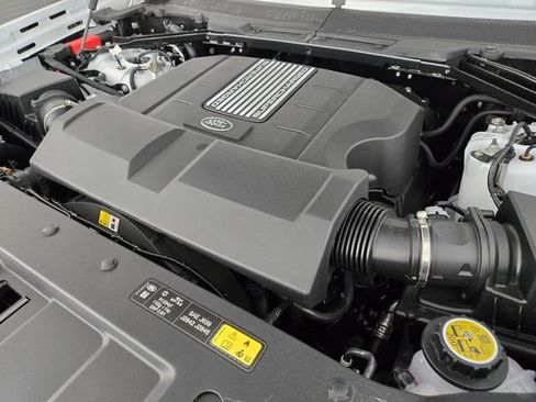 New 2025 Land Rover Defender 130 V8 AWD/4WD image 20
