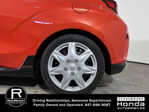 Used 2020 Hyundai Veloster Turbo R-Spec image 5