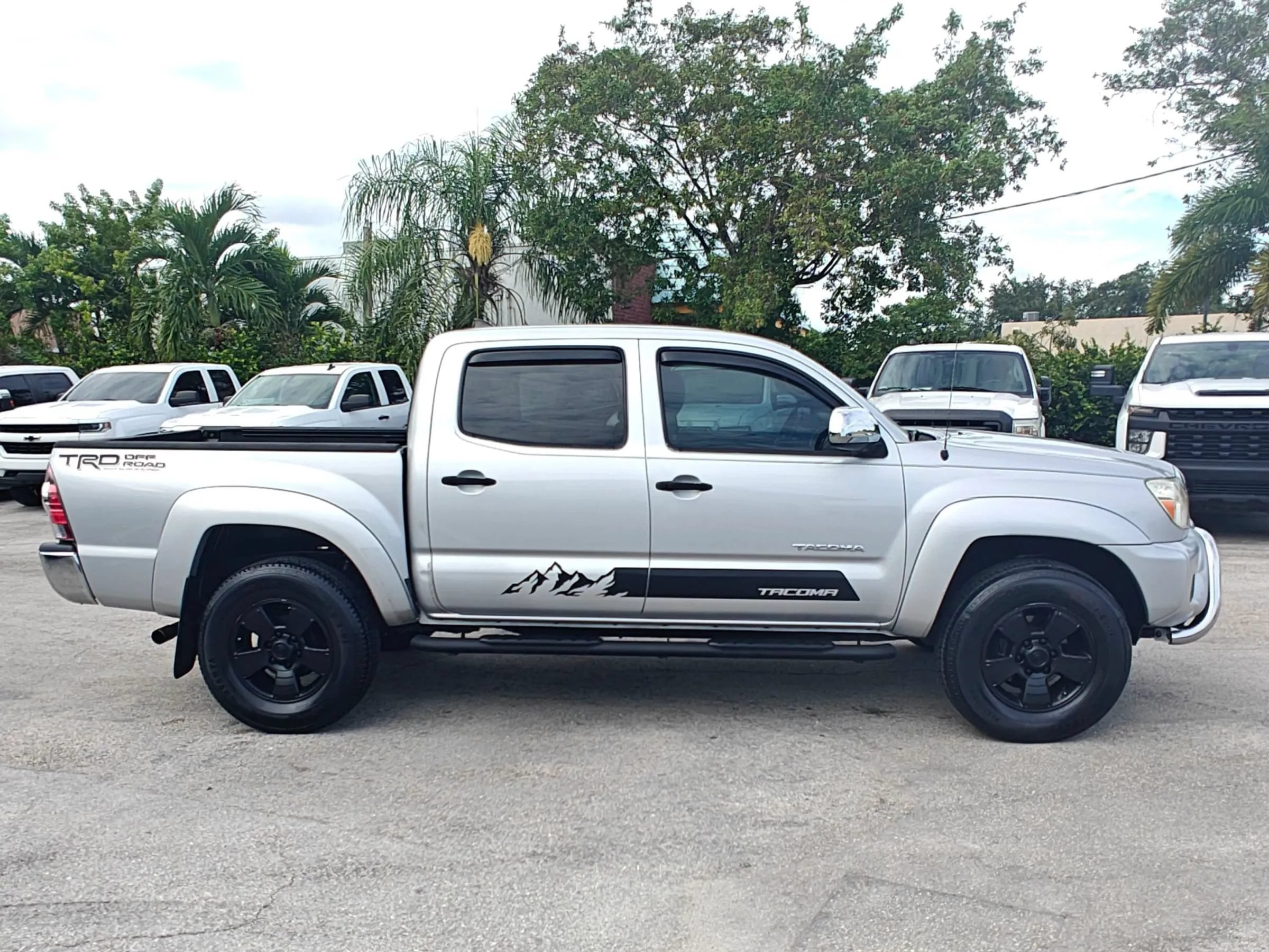 Used 2012 Toyota Tacoma PreRunner w/ SR5 Pkg RWD image 10