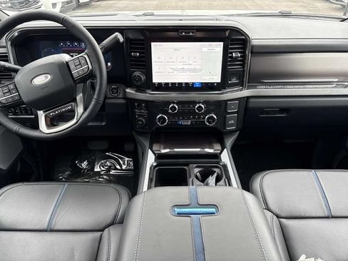 New 2026 Ford F250 Platinum w/ FX4 Off-Road Package AWD/4WD image 16